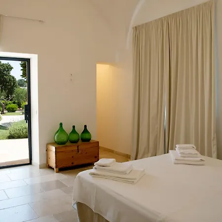 別荘 Trulli Di Mezza チステルニーノ