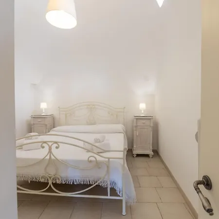 別荘 Trulli Di Mezza