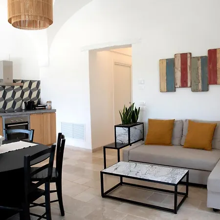 Trulli Di Mezza Holiday home *